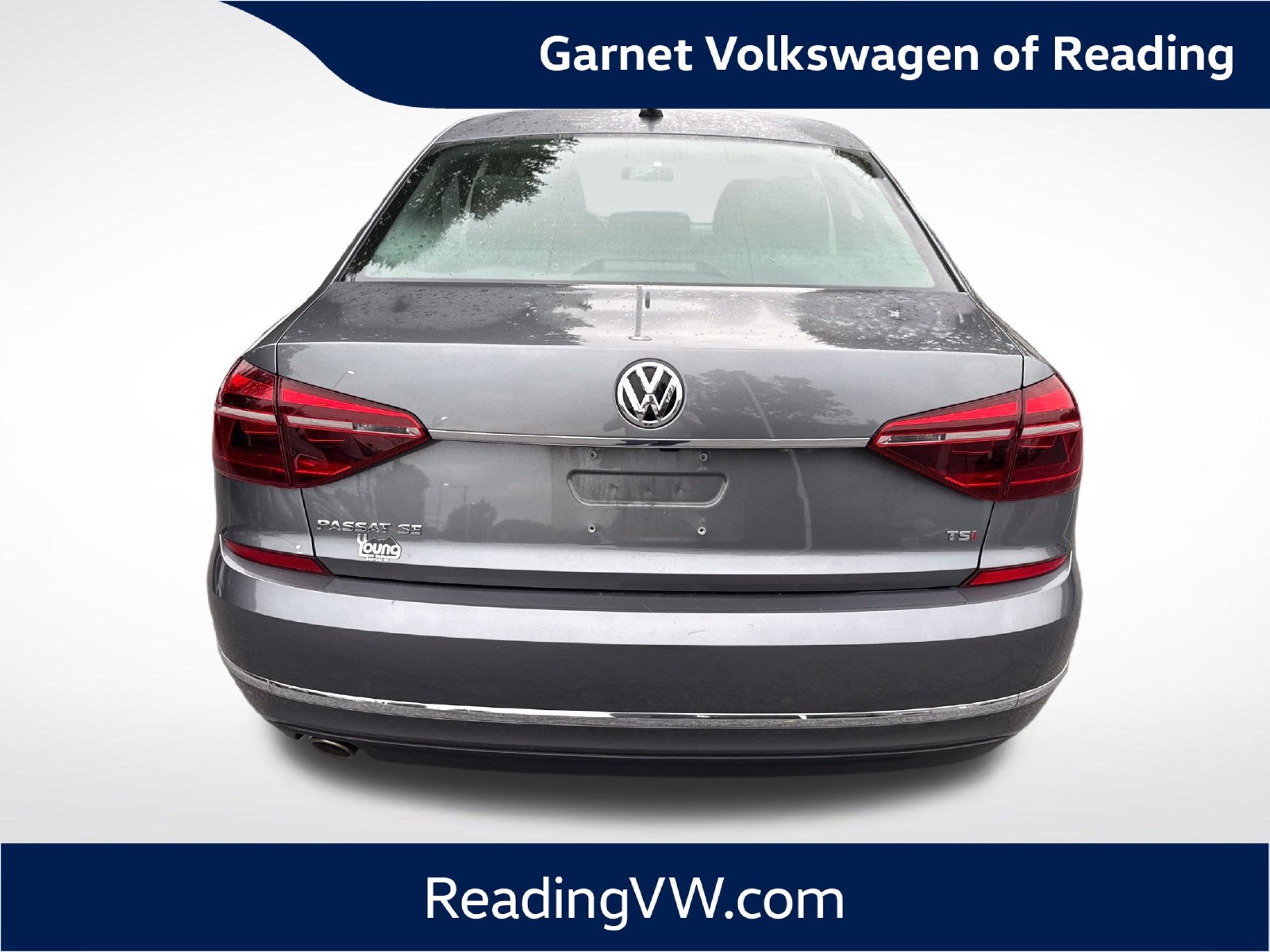 Used 2018 Volkswagen Passat 2.0T SE FWD image 4