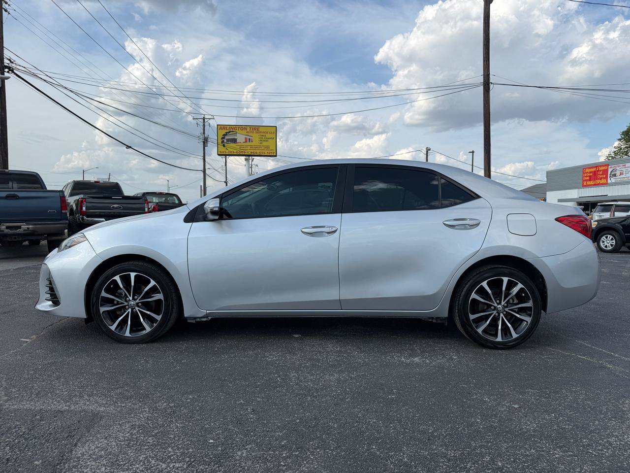 Used 2018 Toyota Corolla SE FWD image 8
