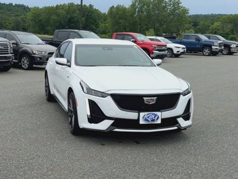Used 2024 Cadillac CT5 V AWD/4WD image 3