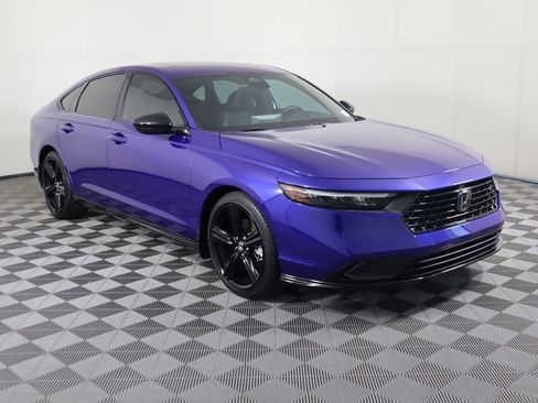 Certified 2023 Honda Accord Sport image 3