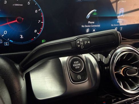 Certified 2023 Mercedes-Benz GLB 250 image 15