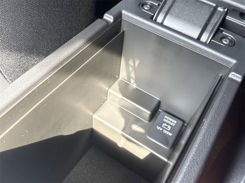 New 2025 Mitsubishi Outlander Sport ES image 32