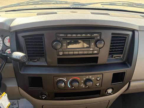 Used 2008 Dodge Ram 1500 Truck ST RWD image 28