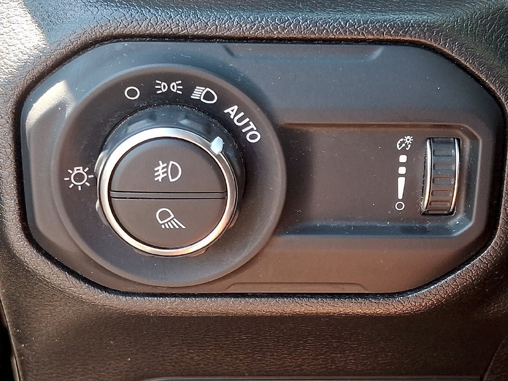 Used 2023 Jeep Gladiator Sport AWD/4WD image 26