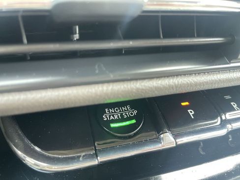 Used 2024 Lincoln Corsair AWD w/ Equipment Group 101A image 13