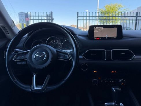 Used 2017 MAZDA CX-5 Touring image 5
