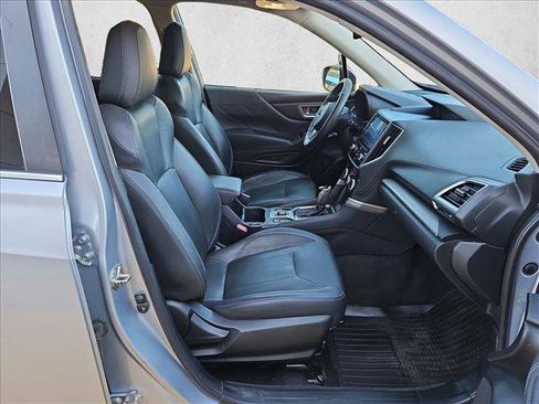 Used 2020 Subaru Forester Limited w/ Popular Package #3 AWD/4WD image 18