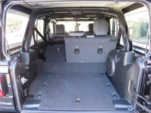 New 2023 Jeep Wrangler Rubicon w/ Steel Bumper Group image 37