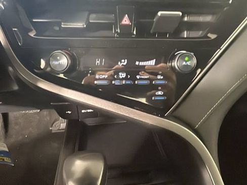 Used 2024 Toyota Camry SE FWD image 20