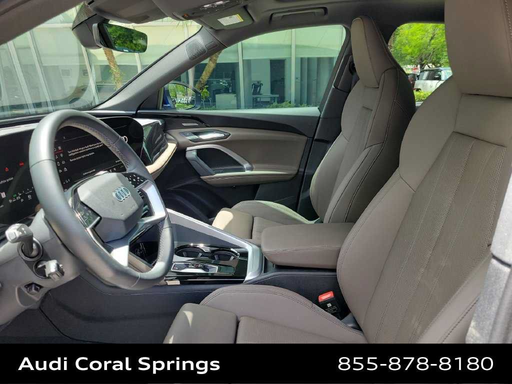 Certified 2025 Audi Q5 Premium Plus w/ Premium Plus AWD/4WD image 19