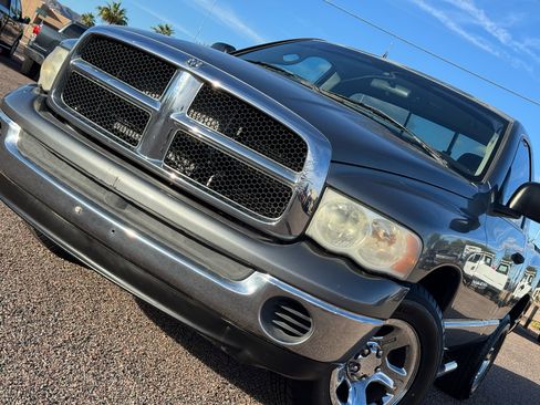 Used 2005 Dodge Ram 1500 Truck SLT w/ Trailer Tow Group image 2