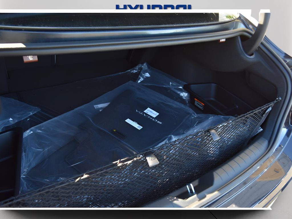 New 2026 Hyundai Sonata SEL FWD image 14