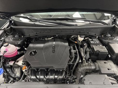 Used 2025 Hyundai Tucson Limited image 40