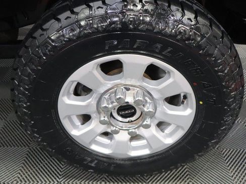 Used 2024 Ford F250 XLT w/ FX4 Off-Road Package AWD/4WD image 90