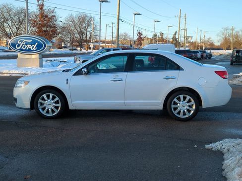 Used 2012 Lincoln MKZ image 5