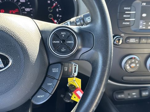 Used 2018 Kia Soul image 15