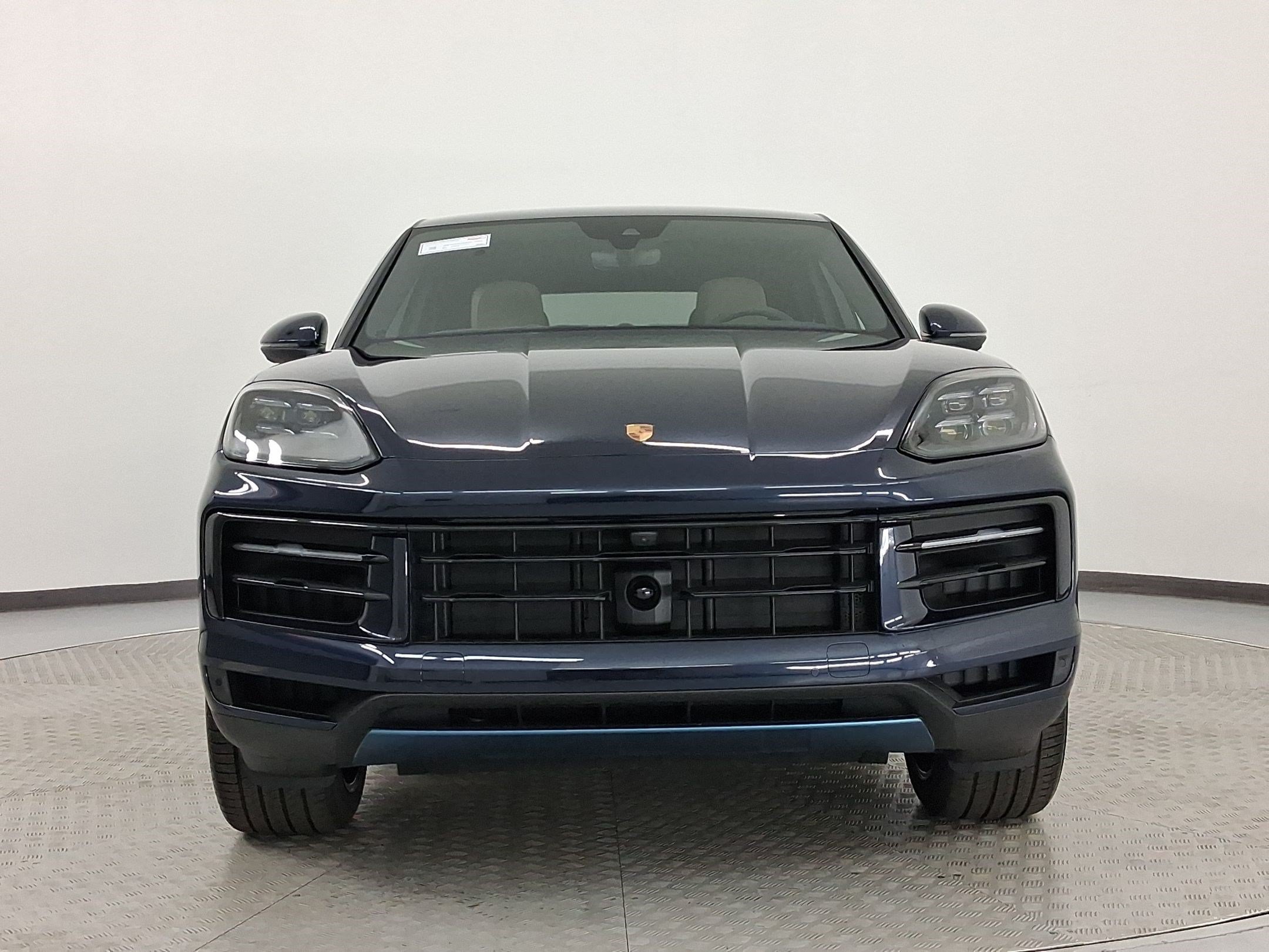 Used 2026 Porsche Cayenne Coupe AWD/4WD image 6