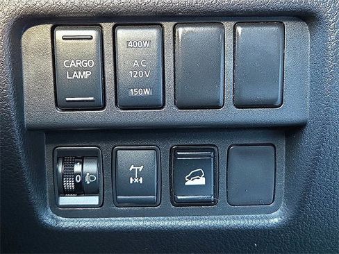 Used 2021 Nissan Titan PRO-4X w/ Pro-4x Convenience Package image 22