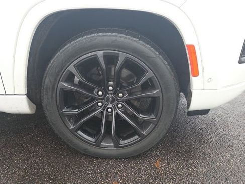 Used 2022 Jeep Grand Wagoneer Series II w/ Quick Order Packagew 28T image 2