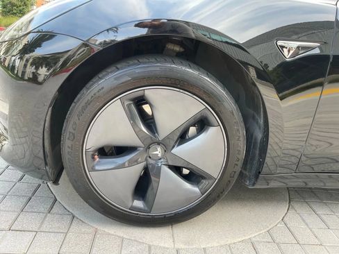 Used 2019 Tesla Model 3 Long Range RWD image 35