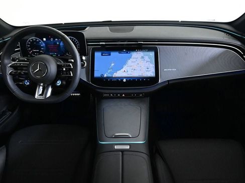 Used 2025 Mercedes-Benz E 53 AMG e 4MATIC Sedan image 9