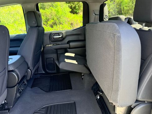 New 2026 Chevrolet Silverado 1500 Custom AWD/4WD image 9