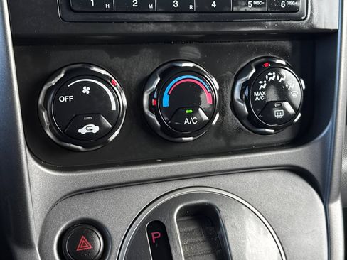 Used 2008 Honda Element EX image 21