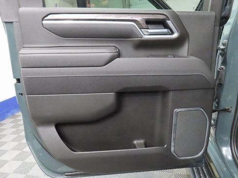 Used 2025 Chevrolet Silverado 2500 LTZ w/ Trail Boss Package image 76