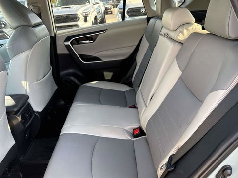 Used 2021 Toyota RAV4 XLE Premium FWD image 13