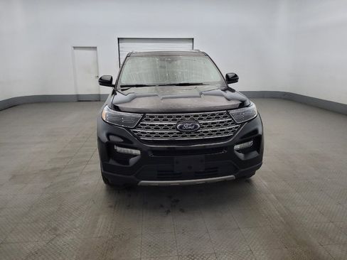 Used 2021 Ford Explorer Limited w/ Equipment Group 301A AWD/4WD image 14