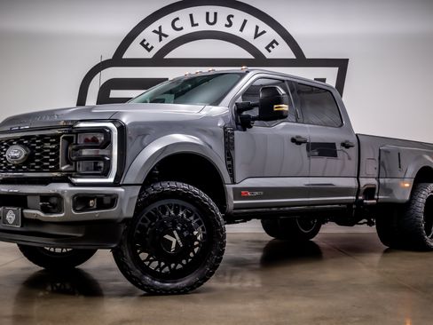 Used 2024 Ford F450 Limited w/ FX4 Off-Road Package AWD/4WD image 1