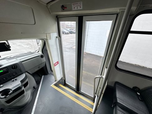 Used 2017 Ford E-450 and Econoline 450 Super Duty w/ Shuttle Bus Prep Package image 16