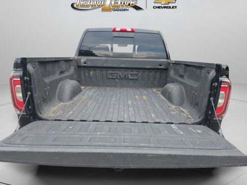 Used 2018 GMC Sierra 1500 SLT AWD/4WD image 8