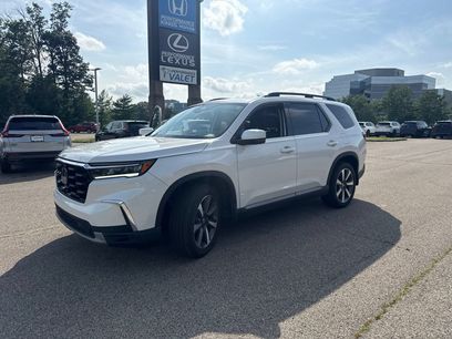 Used 2025 Honda Pilot Elite