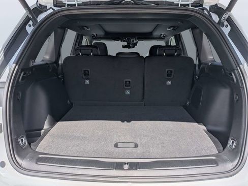 New 2026 Jeep Grand Cherokee Limited AWD/4WD image 12