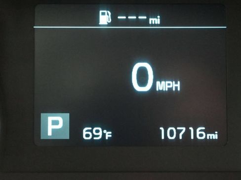 Certified 2022 Kia Telluride EX w/ EX Premium Package FWD image 16