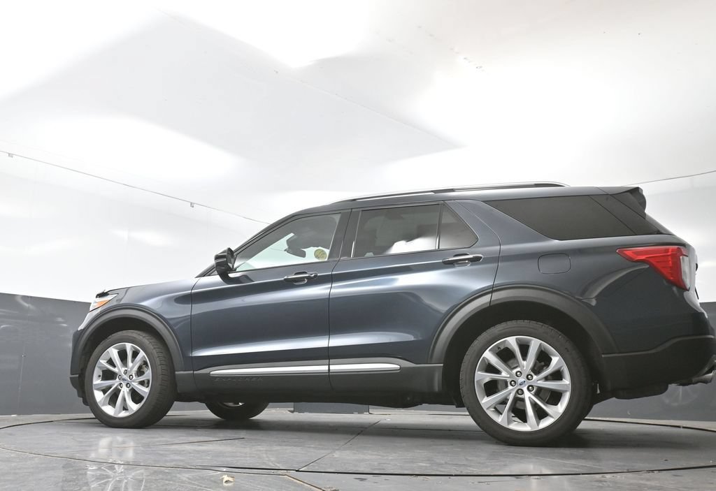 Used 2022 Ford Explorer Platinum w/ Equipment Group 601A AWD/4WD image 58