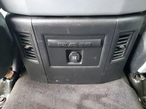 Used 2018 RAM 3500 Lone Star image 23