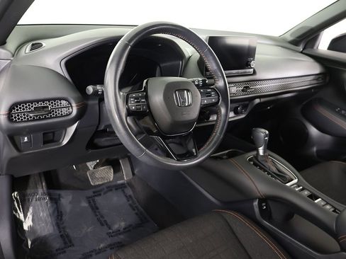 Used 2024 Honda HR-V Sport image 25