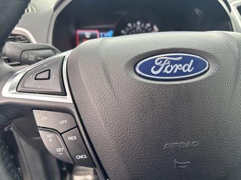 Certified 2022 Ford Edge SEL w/ Convenience Package image 24