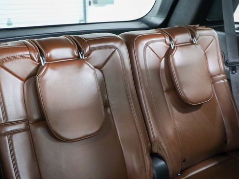 Used 2021 Lincoln Aviator Reserve w/ Equipment Group 201A image 31