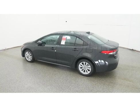 New 2026 Toyota Corolla LE image 4