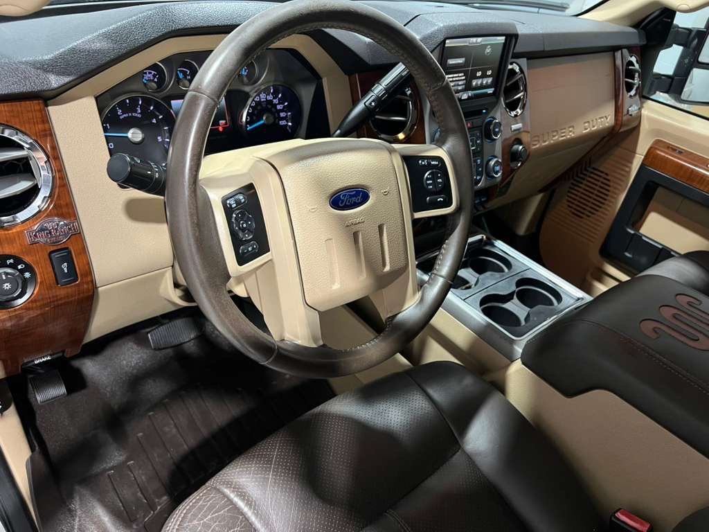 Used 2016 Ford F250 King Ranch w/ FX4 Off-Road Package AWD/4WD image 22