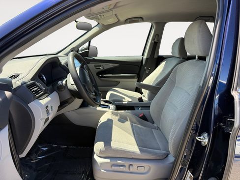 Used 2016 Honda Pilot EX image 10