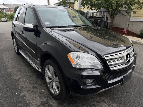 Used 2010 Mercedes-Benz ML 350 4MATIC image 6