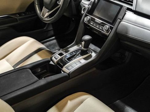 Used 2016 Honda Civic EX image 25