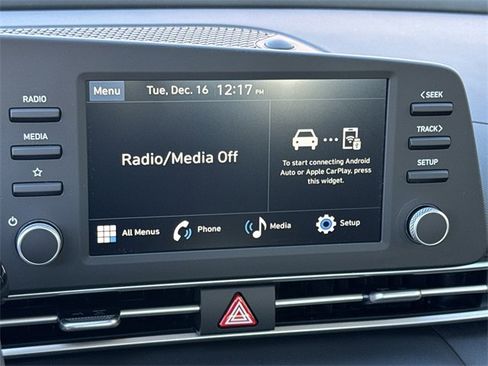 New 2026 Hyundai Elantra SE image 28