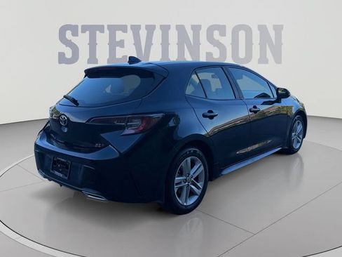 Used 2022 Toyota Corolla SE FWD image 5