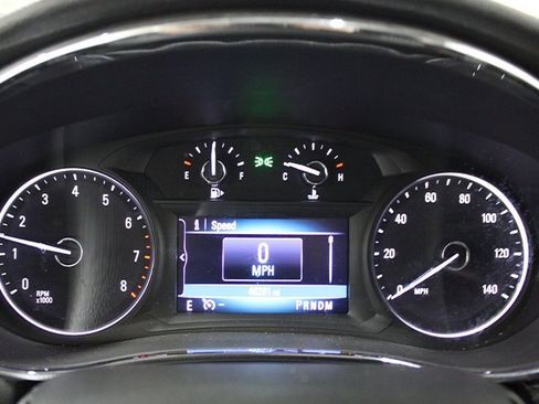 Used 2021 Buick Encore Preferred image 11