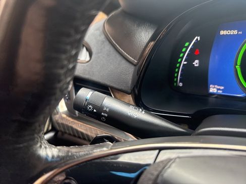 Used 2016 Cadillac ELR w/ Performance Package image 20